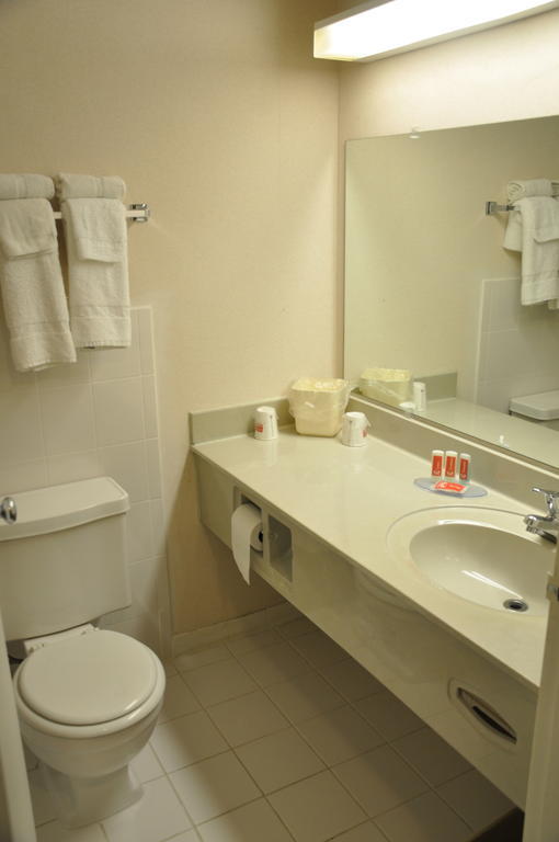 Airport Inn Flint Δωμάτιο φωτογραφία